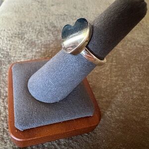 Source Unknown Silver Heart Ring Elegant Jewelry